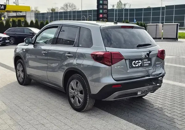 Suzuki Vitara cena 29900 przebieg: 4243, rok produkcji 2022 z Nasielsk małe 781